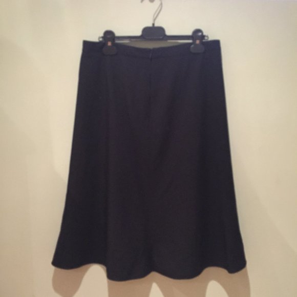 Giorgio Armani A-Line Skirt - Picture 2 of 4